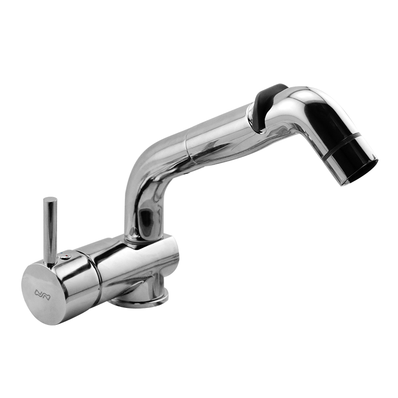 CASCATA Faucet w/ Adjust. Flow Sprayer & Pull-Out Shower Tube 150cm